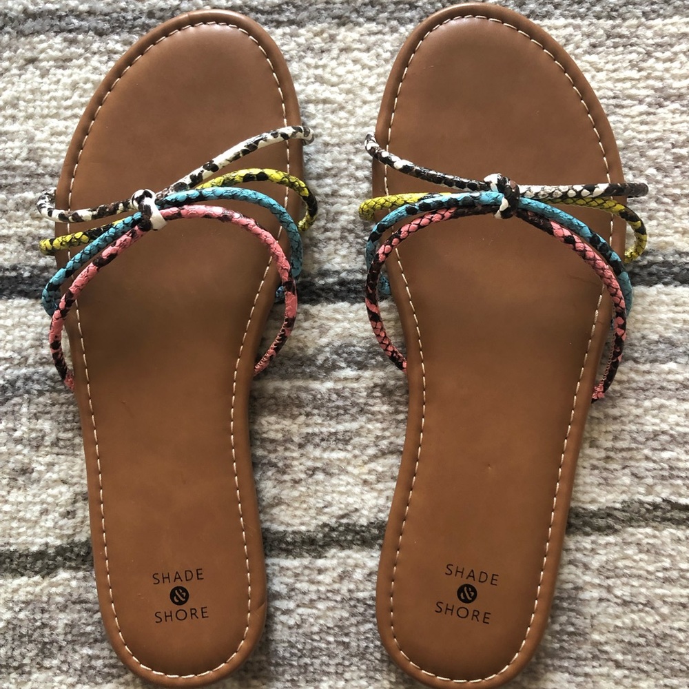 🌸Shade & Shore Woman’s Sandals 🌸 - Picture 7 of 11